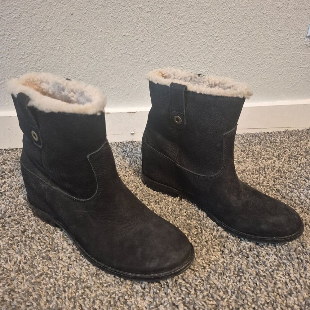 Cole Haan Boots Black Suede Shearling Almond Toe Slip On Block Heel Women's 7